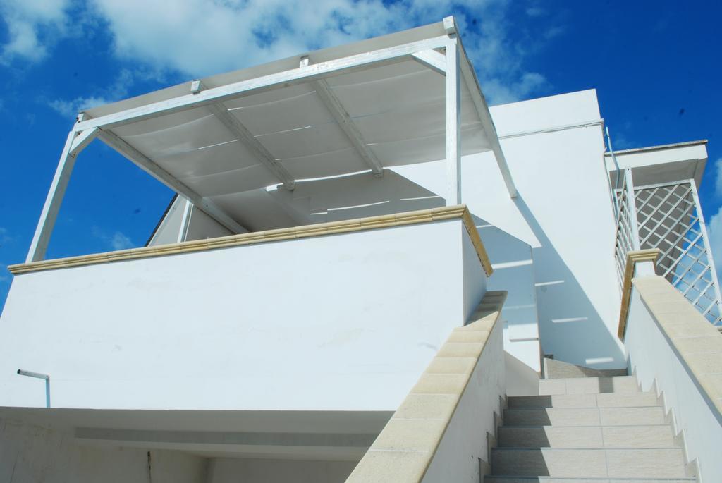 Dimora Il Girasole Hotel Torre San Giovanni Ugento Exterior photo